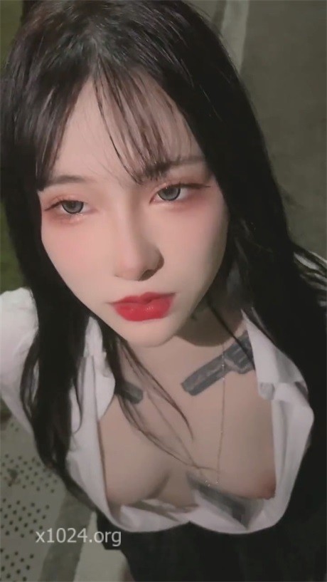 (2)