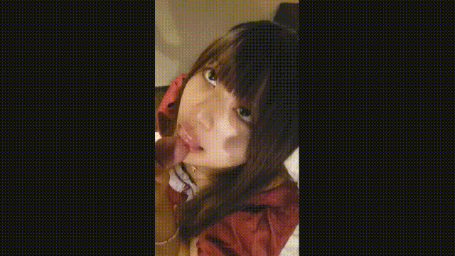 (7)
