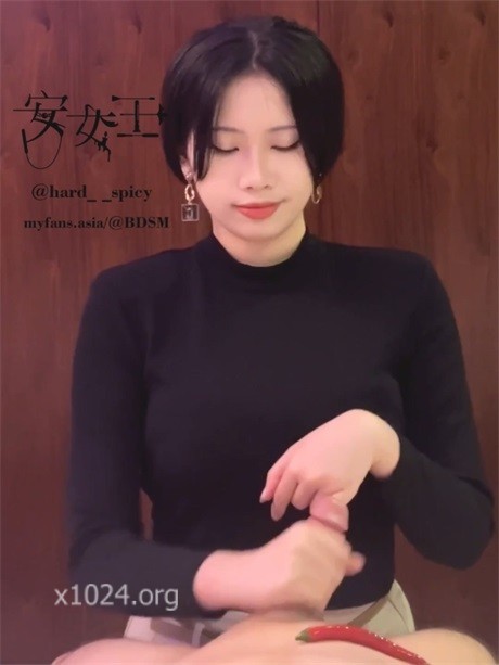 (3)