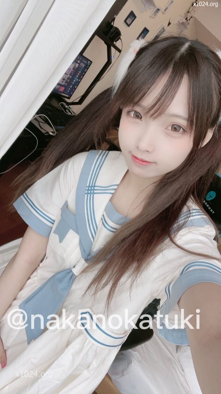 (2)