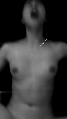 (3)