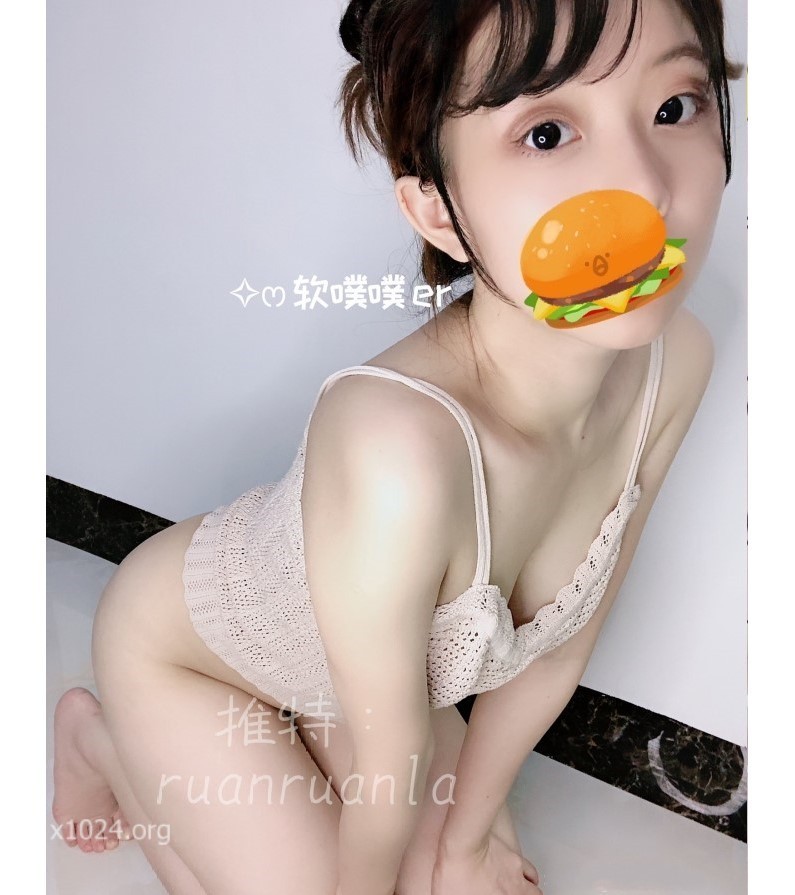 新品，青春无敌，推特大眼清纯，原味圈女神【软噗噗】私拍视图福利 [374P+35V/558MB]