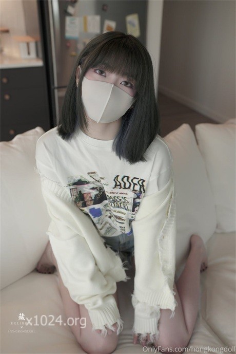 ❣️推荐❣️HongKongDoll【玩偶姐姐】《一日女友的漂亮姐姐》上中下三部，带4K番外篇,带花絮 [6V/6.22GB]