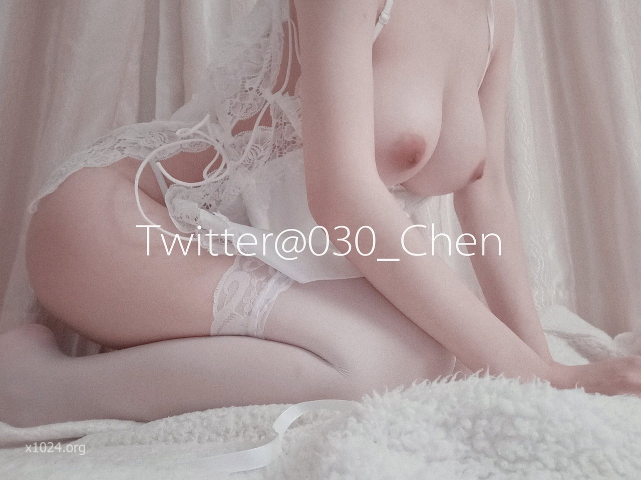 (5)