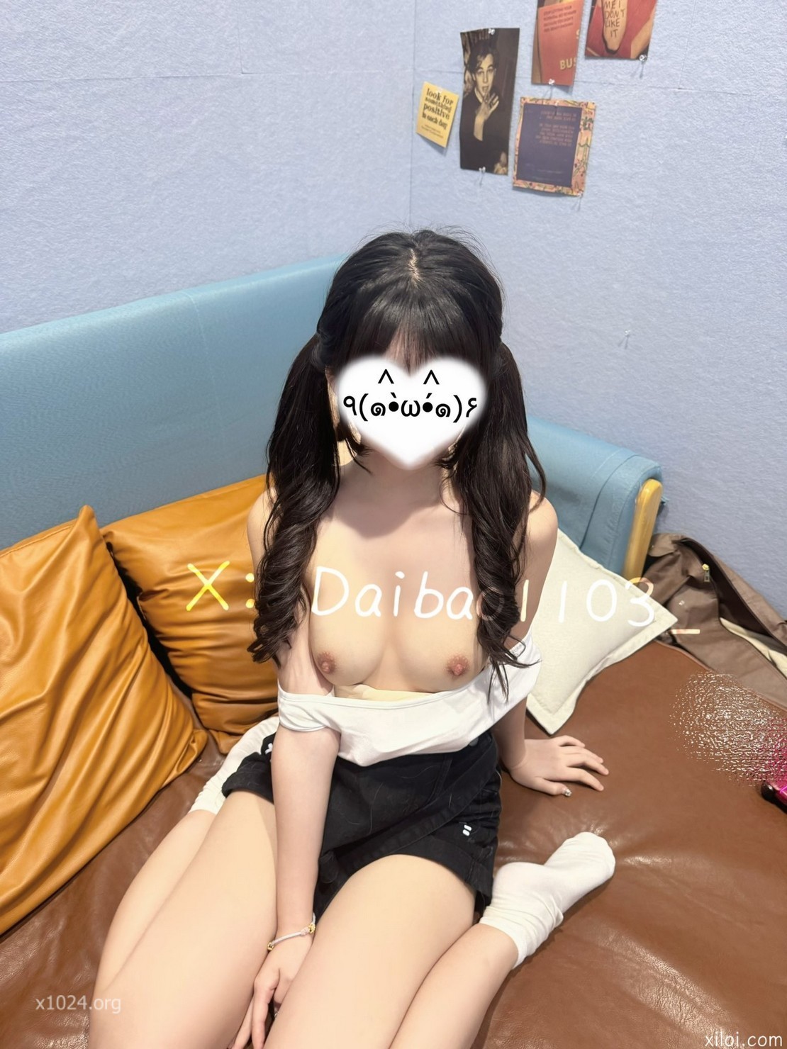 (6)