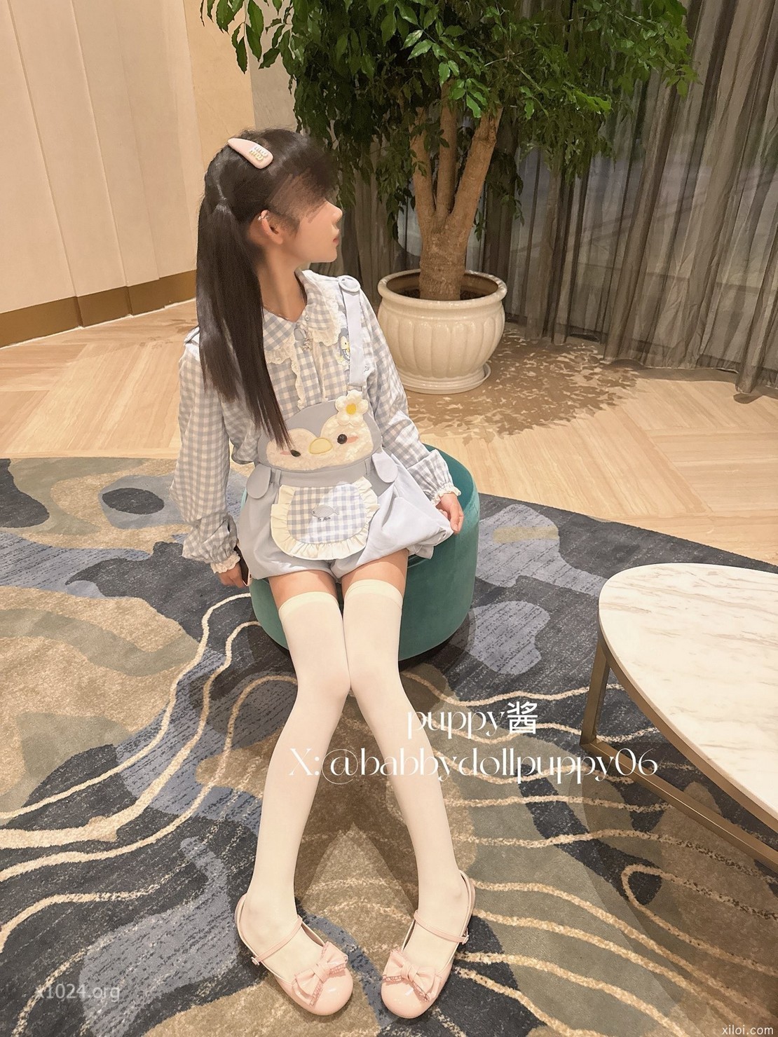 ✅双马尾可爱嫩妹『puppy酱』爸爸小狗掰开惹，把可爱女鹅抱起来操 被爸爸后入！被大鸡巴爸爸当成鸡巴套子 [75P+37V/612MB]