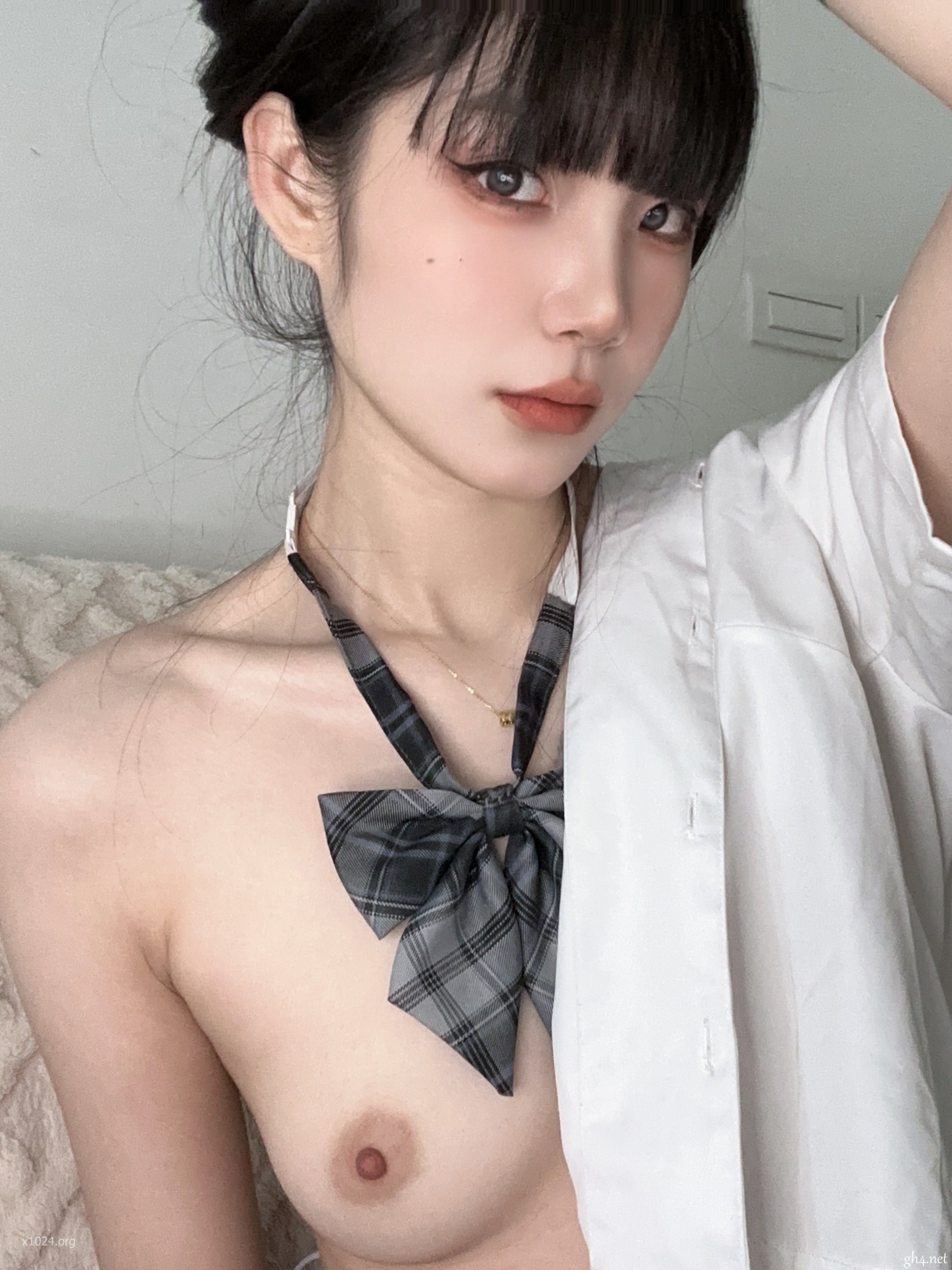 T (65)