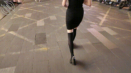 (10)