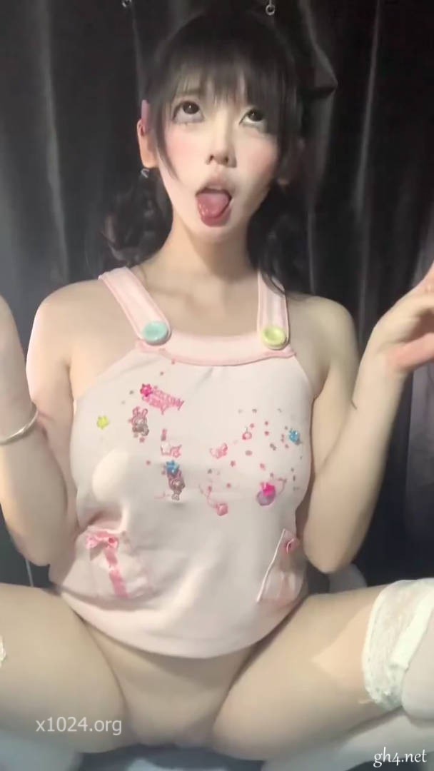 (3)