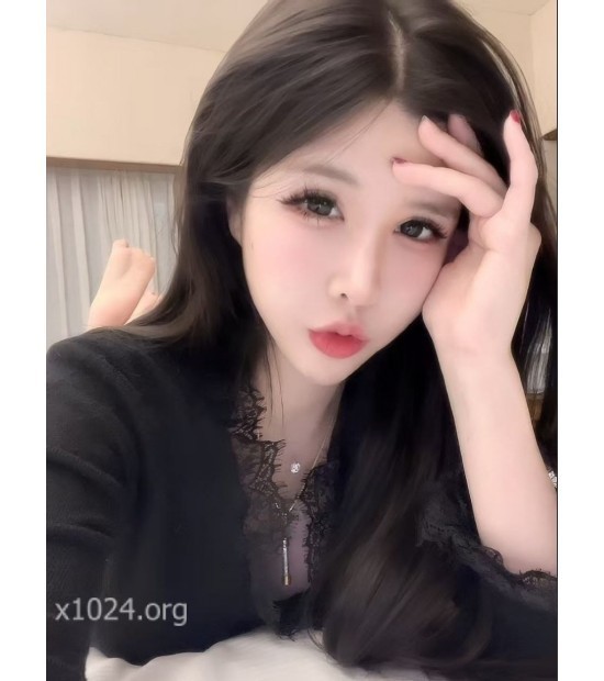 ⚫️云盘高质露脸泄密，满分颜值顶级身材，刺青白富美，生活中是女神私生活中是金主母狗，不健康视图流出 [173P+6V/1.28GB]