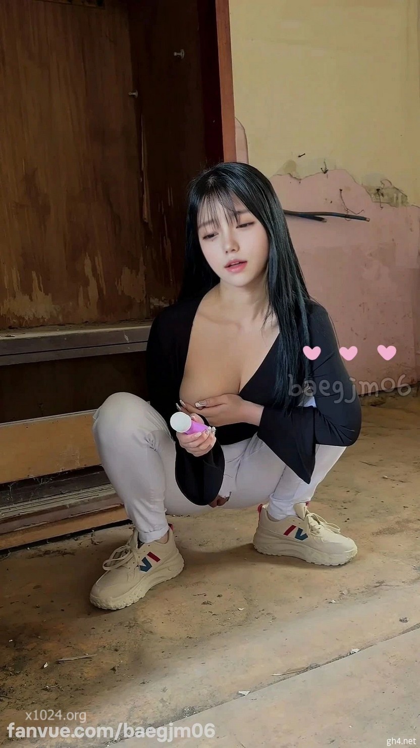 1 (4)
