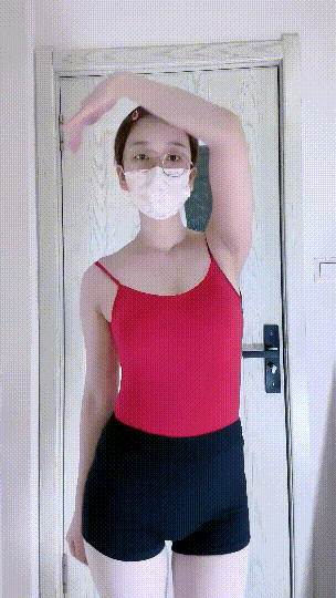 (12)