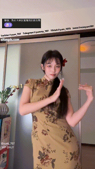 (4)