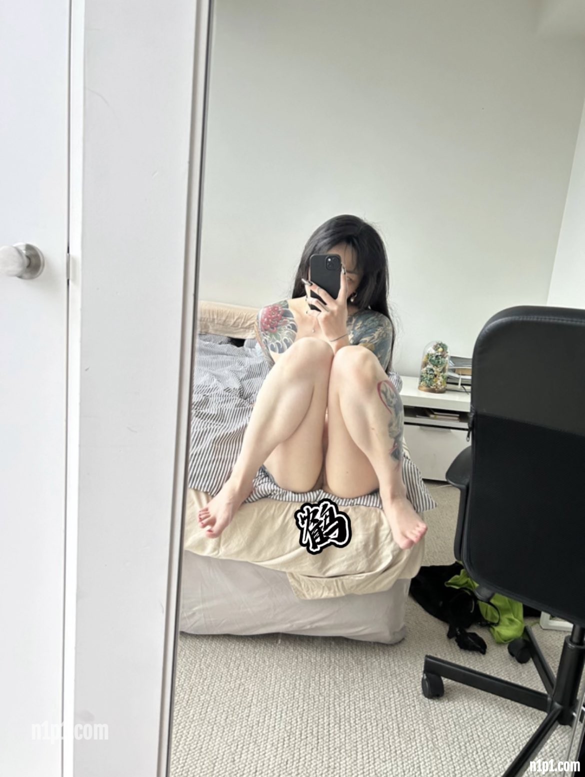 (2)