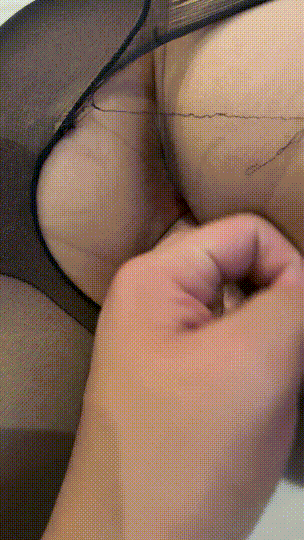 (5)