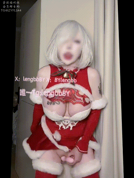 (4)
