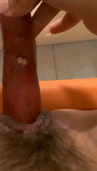 (3)
