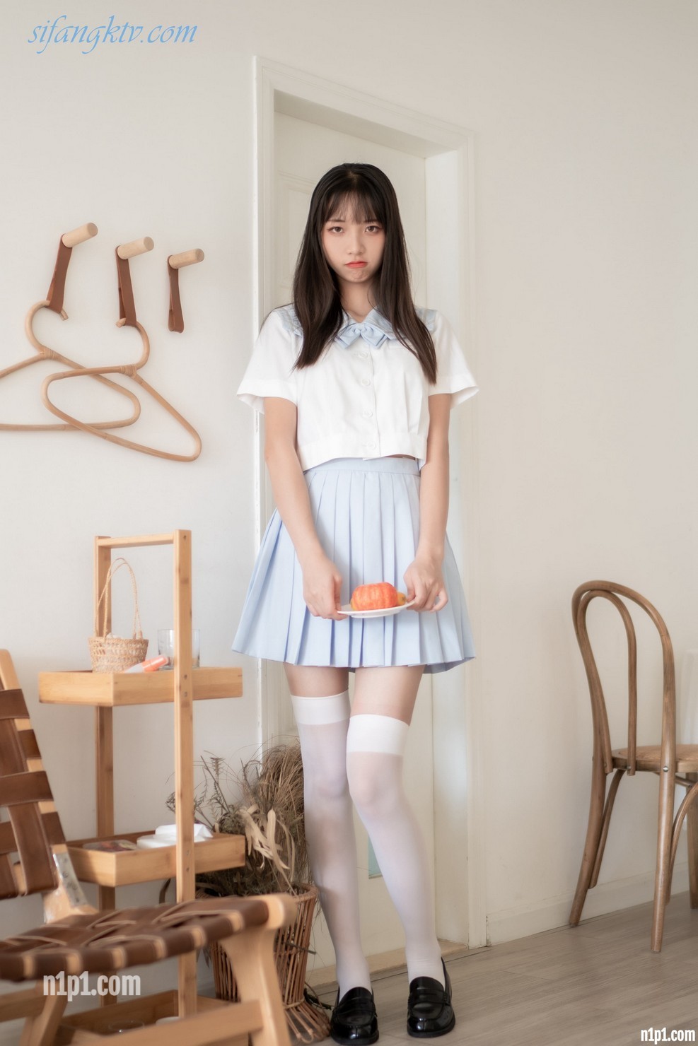 2 (2)