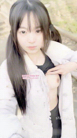 (3)