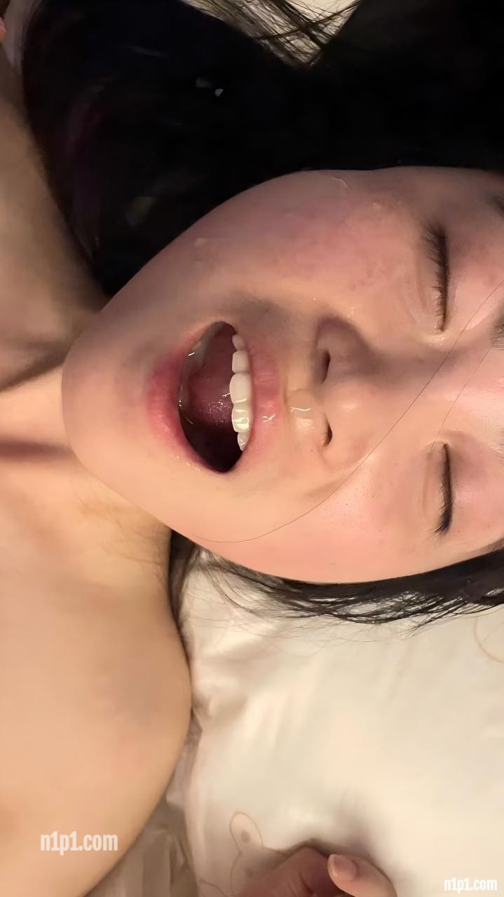 (6)