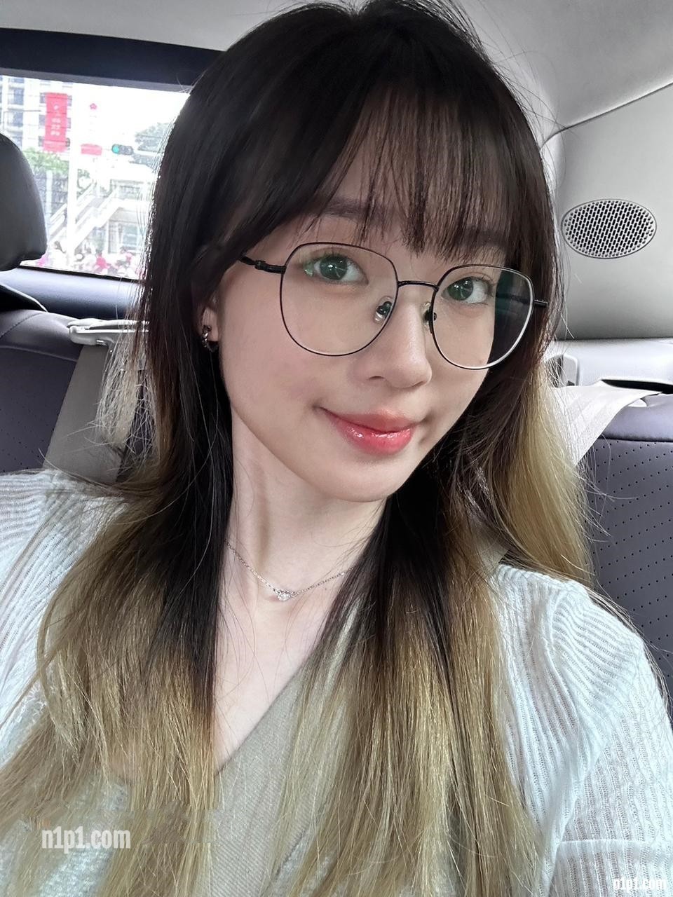 (10)