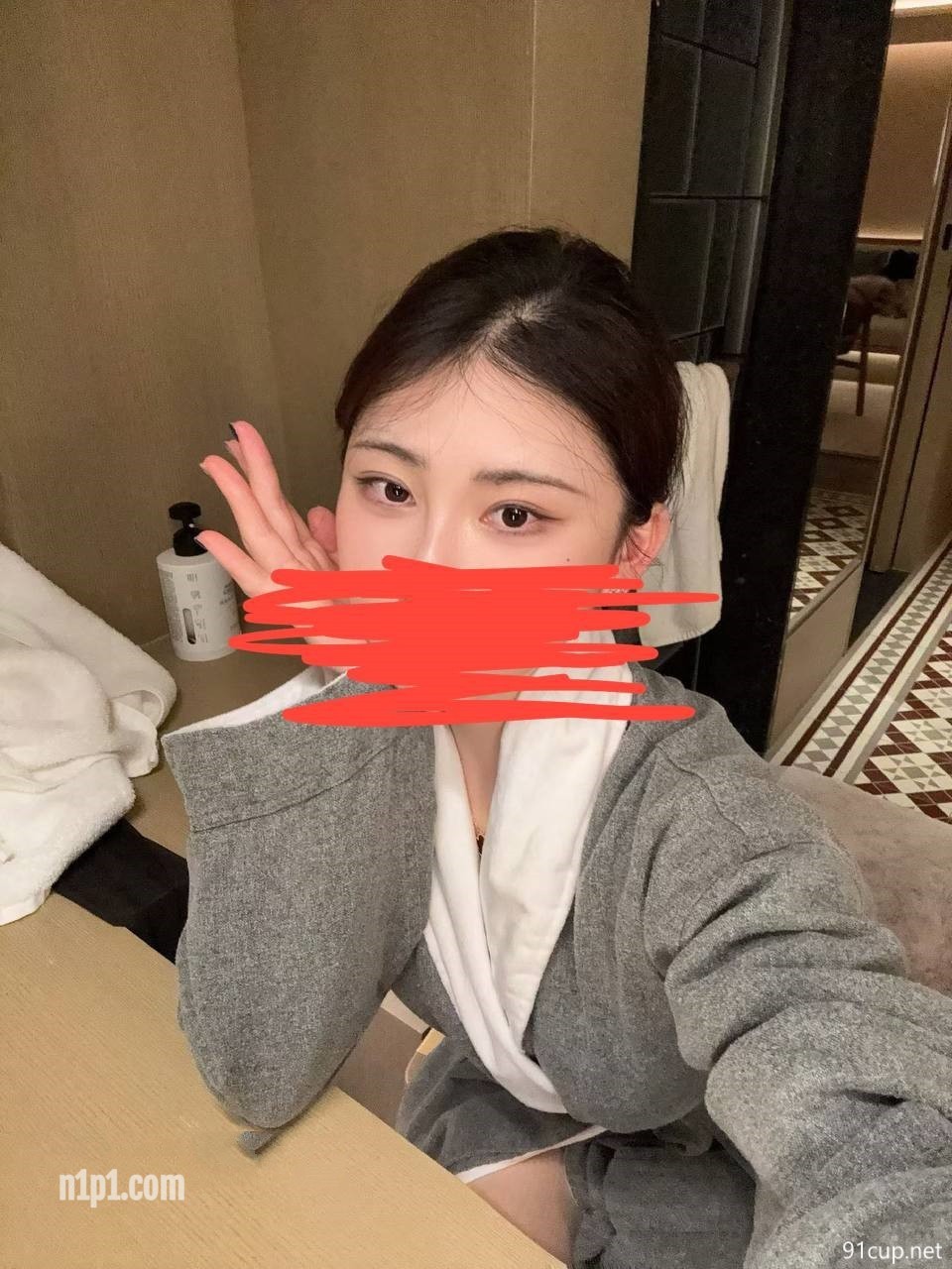 超高颜值极品外围女神【姜舒婷】最新付费福利，约啪富哥被各种玩操 [17P+15V/2.03GB]