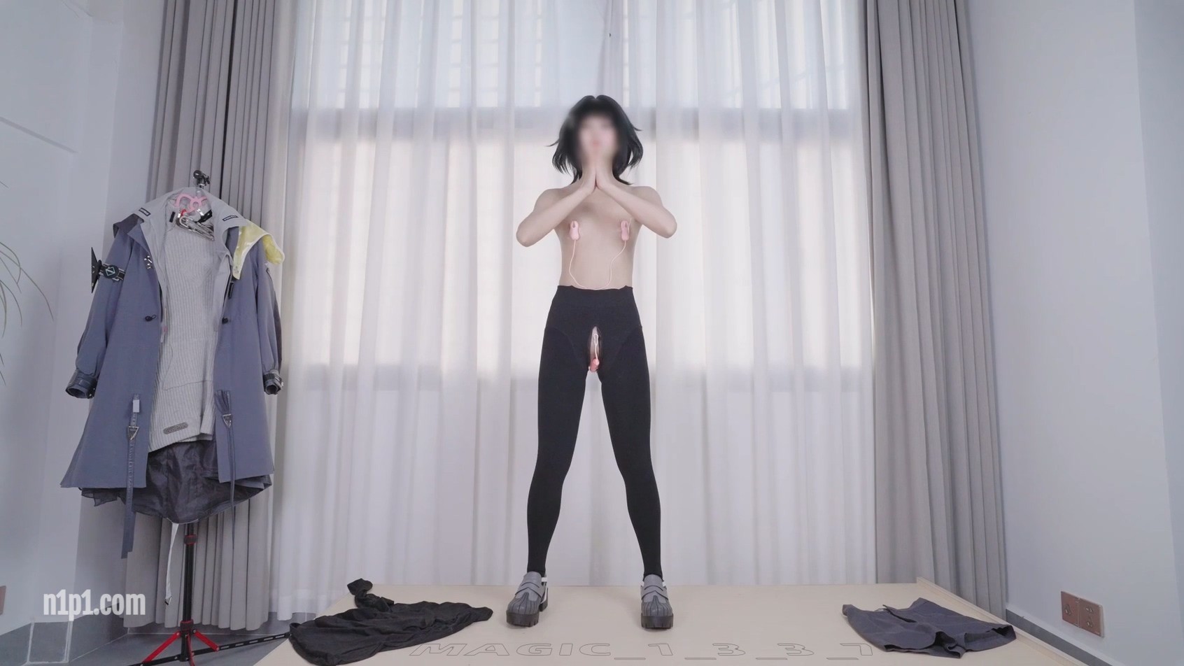 (1)