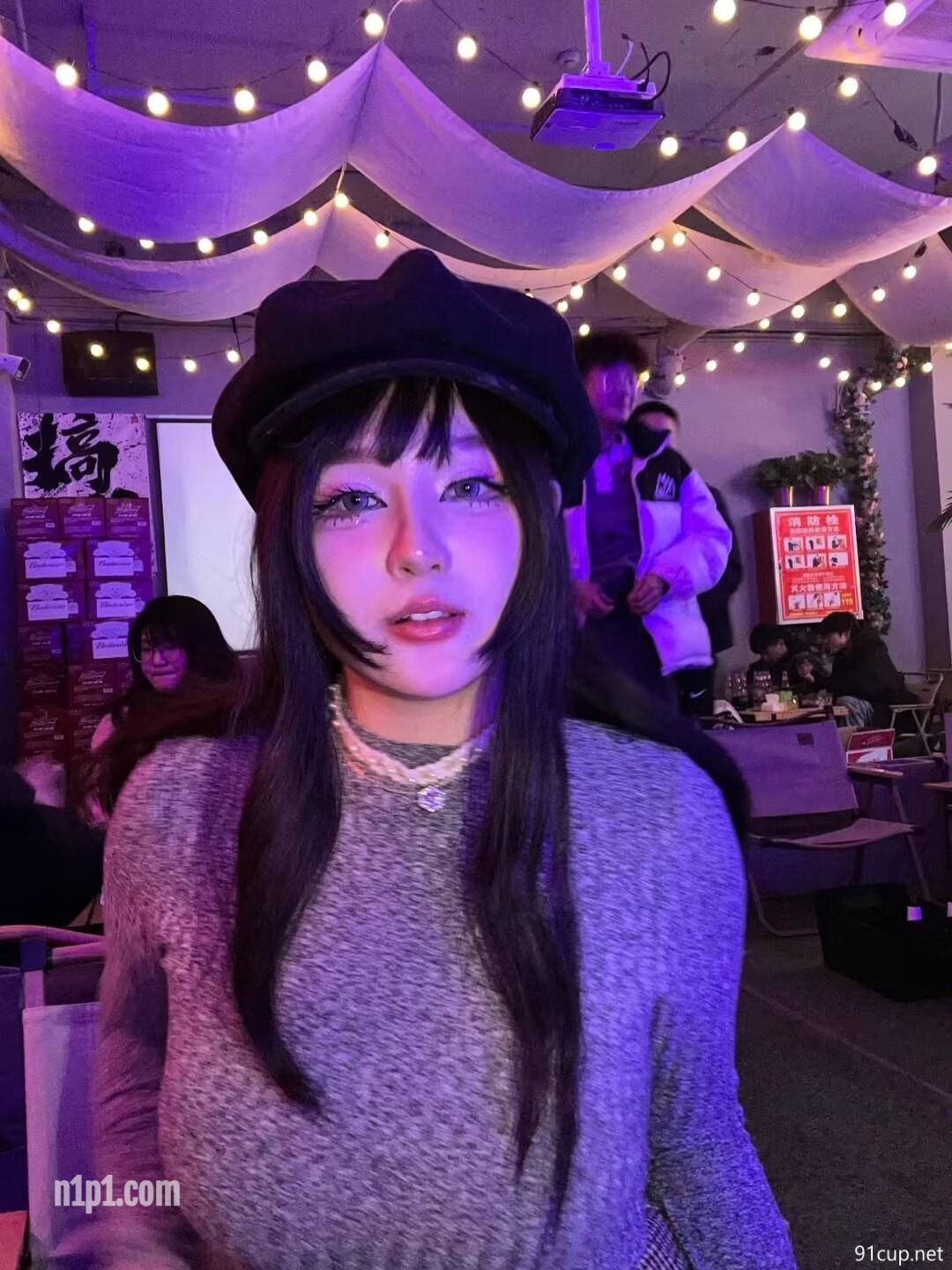 (2)