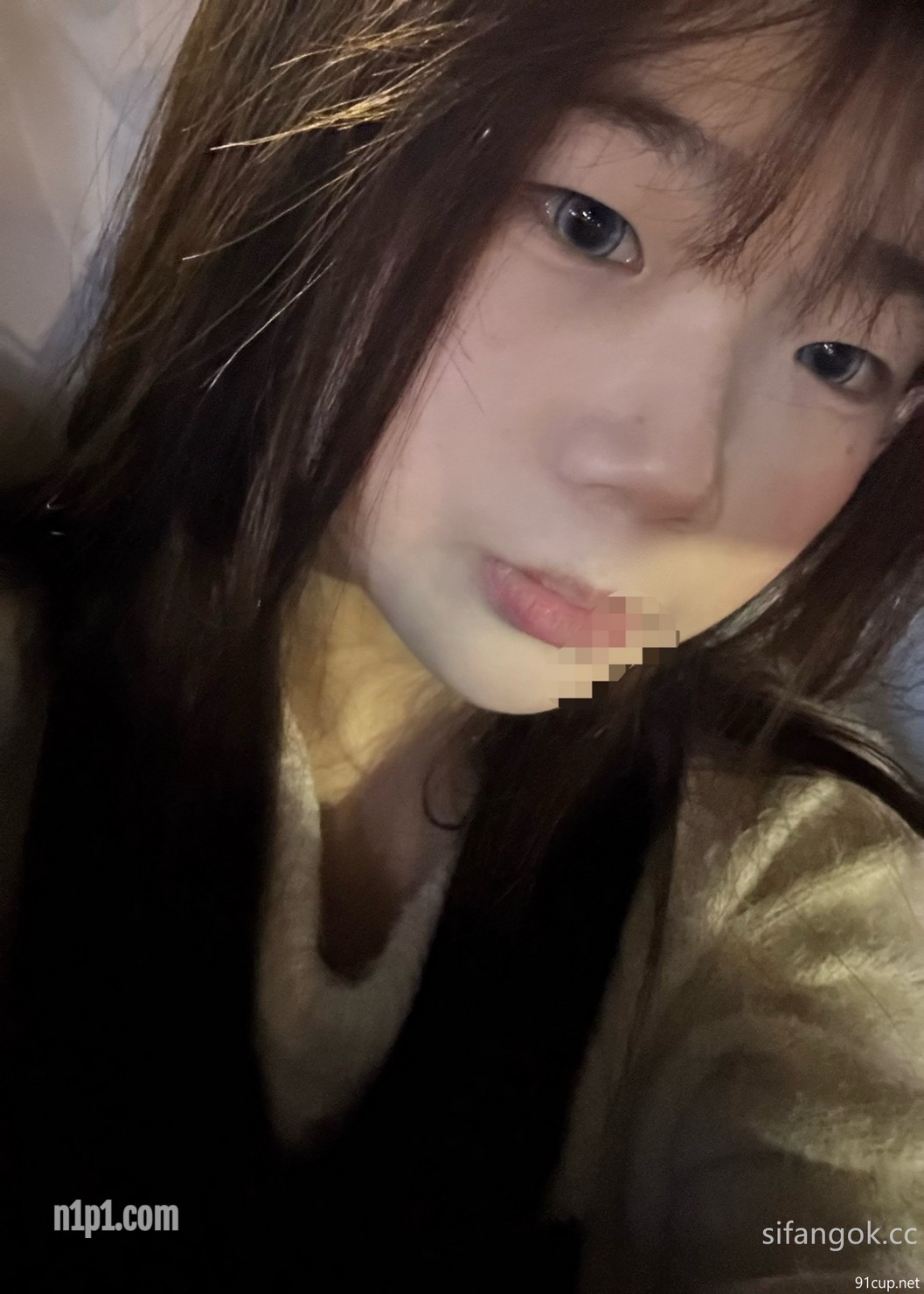 情侣露脸性爱自拍流出，大奶小妞外表清纯内心淫荡 [168P+2V/661MB]