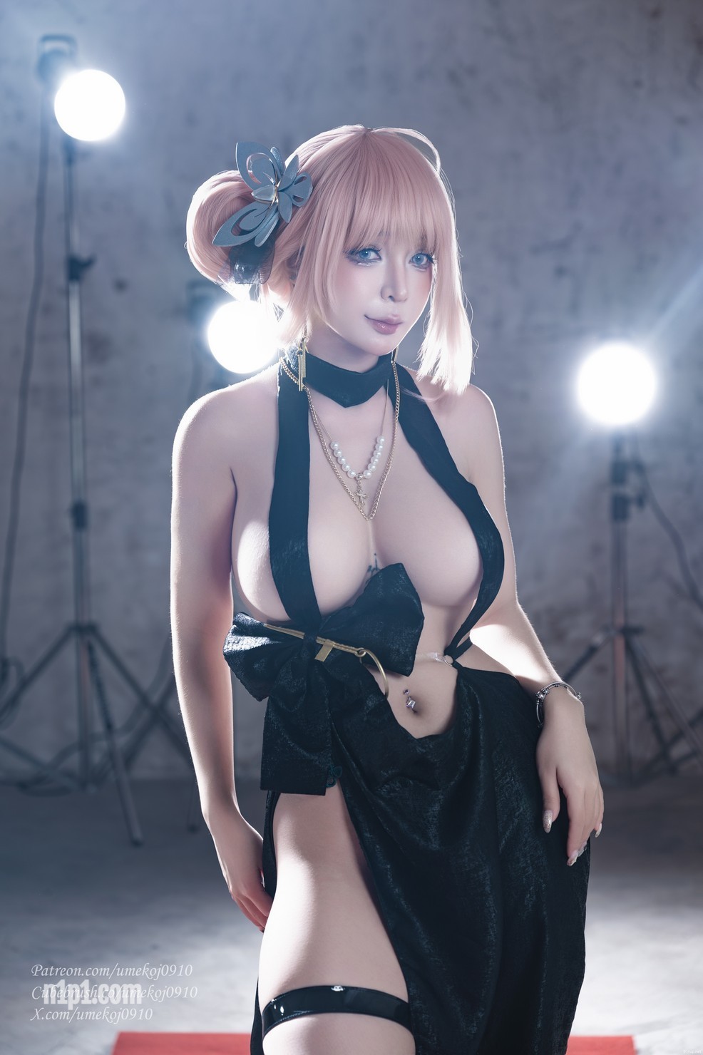 (1)