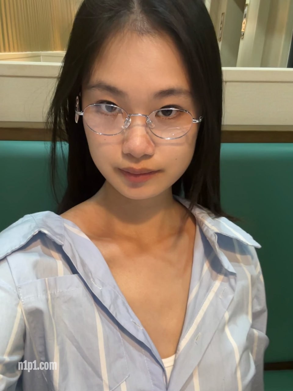 江苏高冷御姐【郑美琪】露脸性爱自拍，已调教成纯纯母狗了 [41P+15V/480MB]