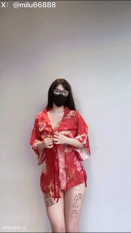 慢摇裸舞天花板，大奶无毛一线天骚鸡【迷鹿】最新定制长视频⑵，顶胯抖逼抖臀，夯爆撸点动作 [2V/202MB]