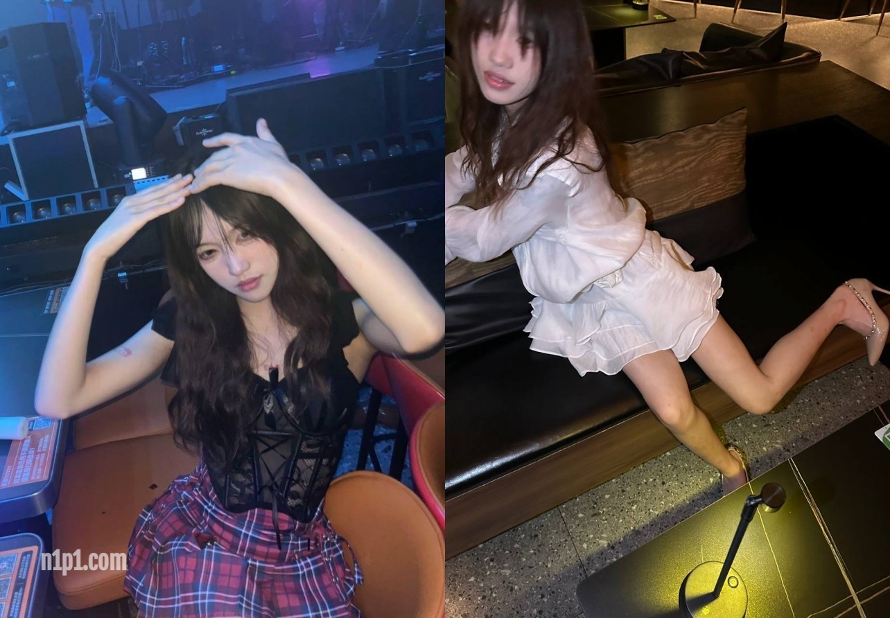 (2)