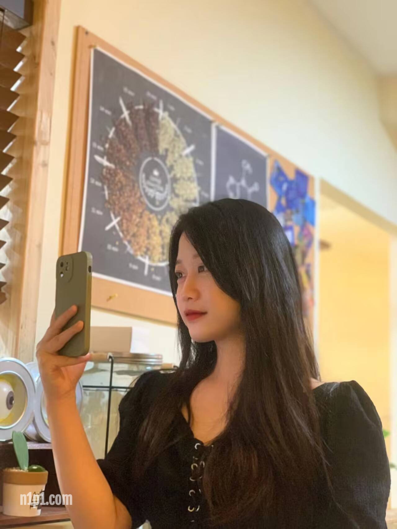 (2)