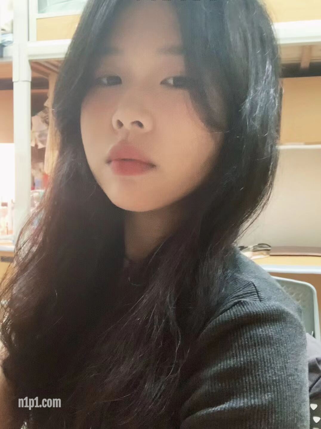 (2)