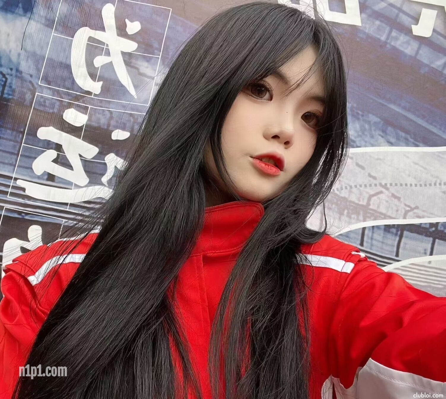 平时温柔像邻家妹，换妆就变御姐掰腿求操，清纯美少女露脸性爱啪啪自拍 [16P+10V/388MB]