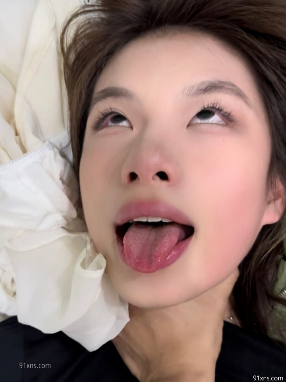 1 (2)